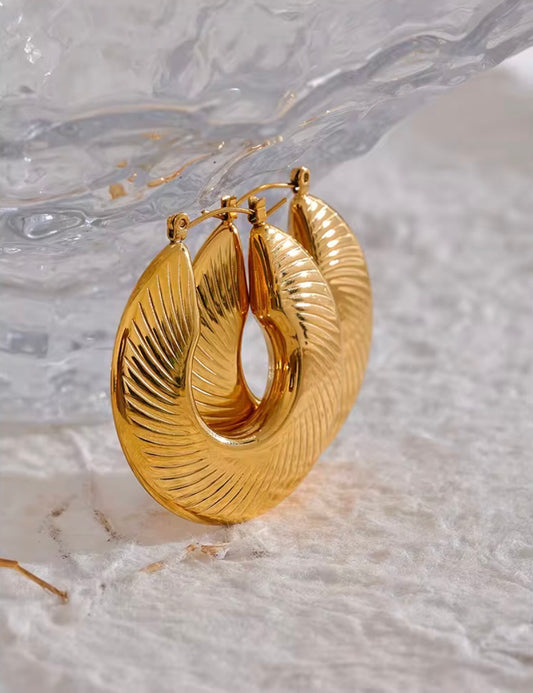 Gold fashion