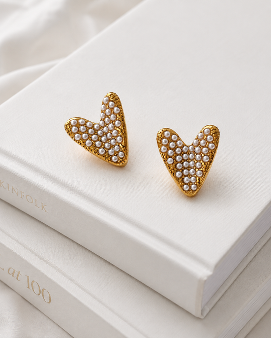 Perlas en corazón piedra
