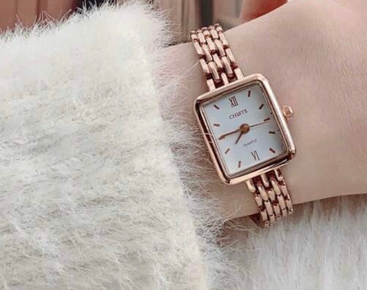 Coco 🌸rose gold